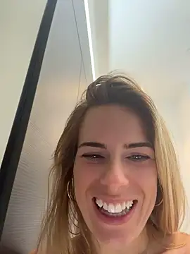 Oliviafranciis - 5 mins Toy Control 💦