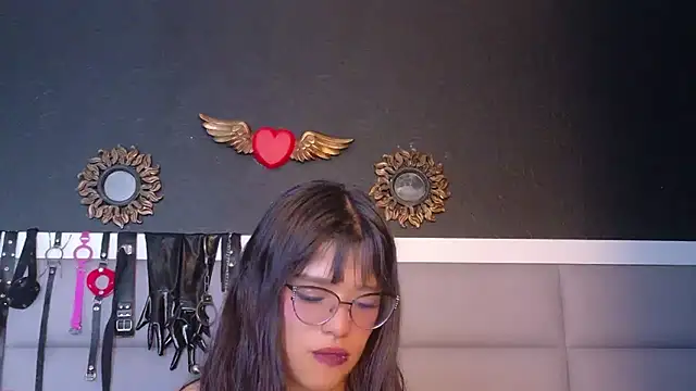 ZoeDrucker - rub my clip with domi control x3