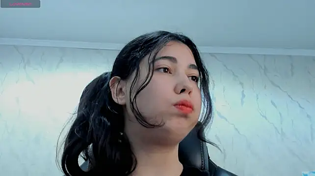 Diara_1an - FINgErING PussY