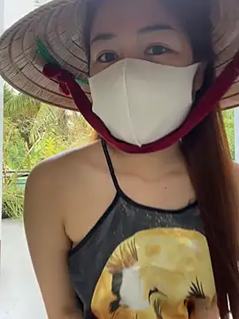 My_Melodyy - Make me pussy cum in public garden 🪴 😈