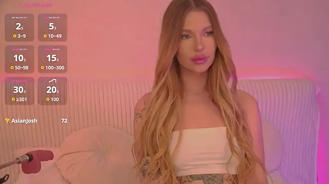 AriellaMelo_ - suck fingers