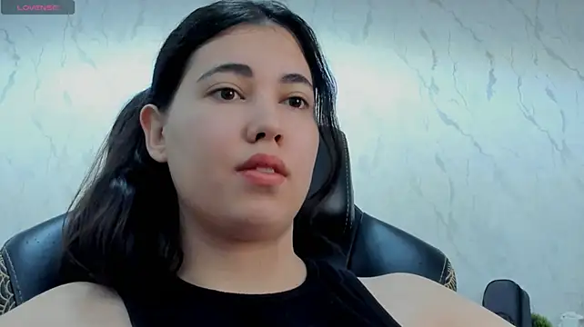 Diara_1an - FINgErING PussY