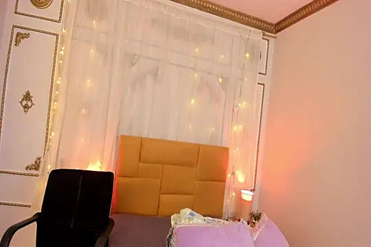Cris_milk - SPIT IN MY BOOBS