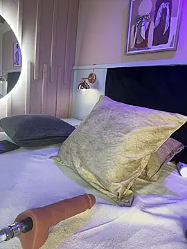 Izumi_mei - SUCK FINGERS + FINGERS INSIDE ASS💗