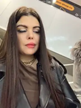 AmelliaDiamond - Full naked 2 gerl
