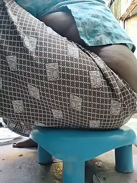 Ass_big_girl - Ass fingering
