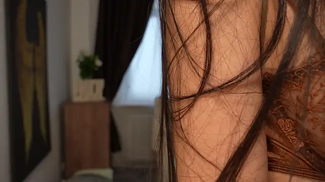 OnieClose - Let me squeeze my tits
