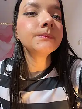 Hally21 - boobs oil