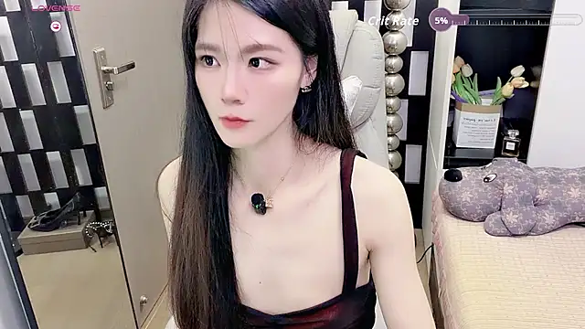 Yueyue-MM - 全裸小狗侧趴2分钟打pp10下
