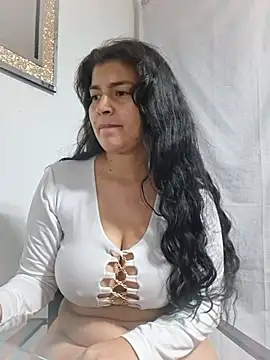 Scarlett_Hot69 - FLASH TITS