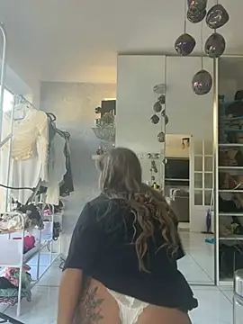 SofiaJohnson_ - Change lingerie 😍