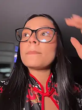 Lola_sweeet18 - Show boobs