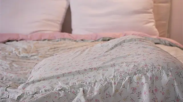 Yourlittlesunrise_ - Bananajob.