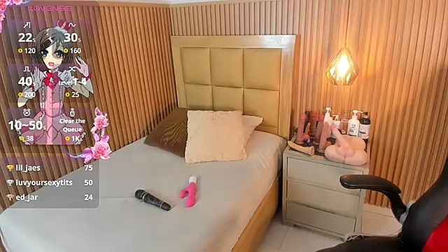 LOLAMAXI - Put plug in my ass