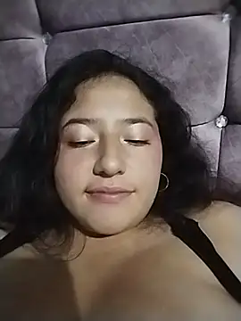 Kai_Brm - flash pussy