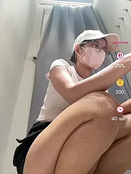 Molly_789 - 脱下内裤，塞进嘴里2分钟🌶️🫦