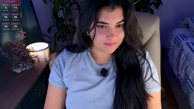 Nannicutee - undress me and give me an orgasm