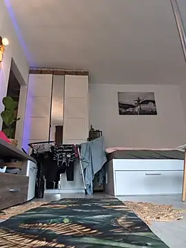 Story_of_sarah - Topless stretching for 5 Min