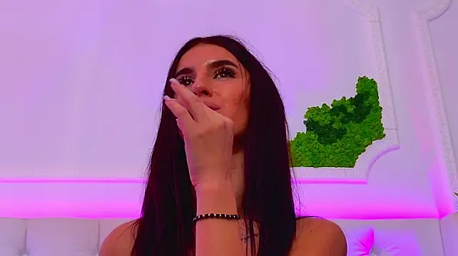 ElisaCharm - yeah that s so good😈