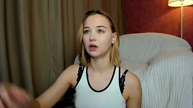 KayleenCurtis - 10 sexy jumps for my chest