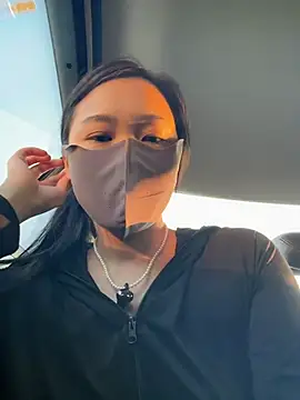 Nini_11 - 户外道具抽插喷水