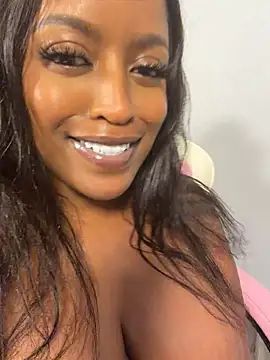 Nyna_stax - Edging and Plug