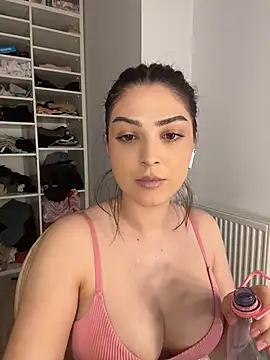 Lexi_Storm - Undress me first 😉
