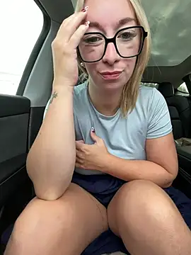 Giuliana_baby - 3 LUSH PUSSY + DOMI + 🎁