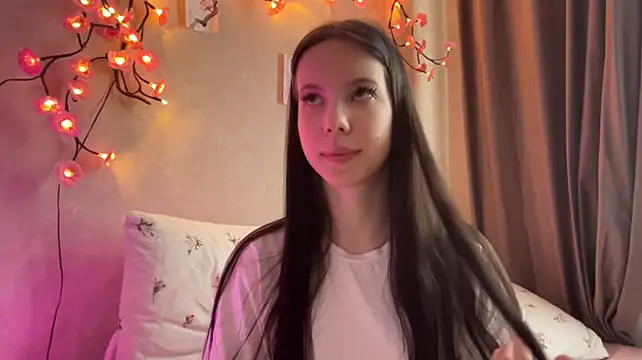 KamalaFlurry - Hands under top, touch my boobs💕