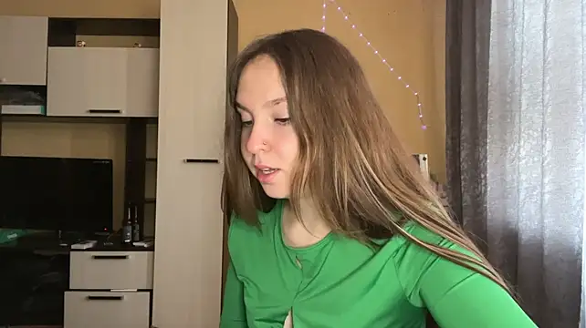 HelaineGlendenning - stay up and show my outfit