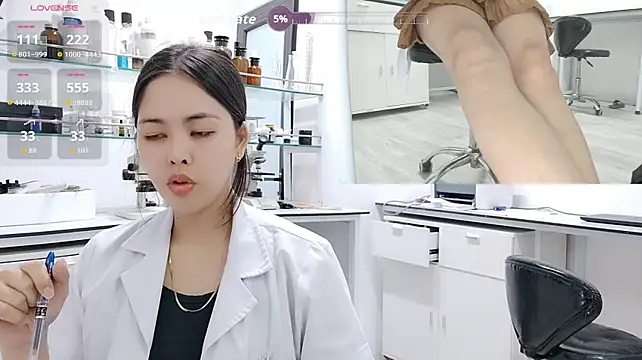 Lubeyou_KT - naked under coat+2m ctr at LAB