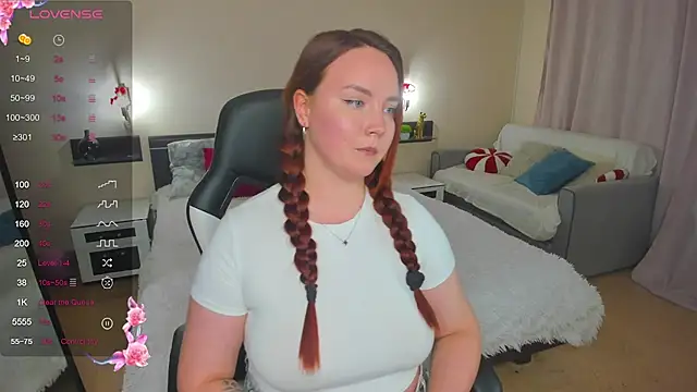 Fire_Emily_ - to massage the breasts and play nipples