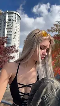 KikiWatson - Full naked in public ❤️😍🔞🔞