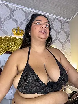 KendralHolson - squirt +machine x 15 min