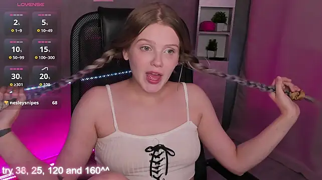 Alisa_Allison - show ass