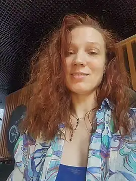 Exhibitionsplit - MAKE me CUM in Public♤SQUIRT