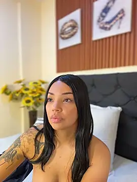 JennLeMoka - 🫦Let me feel you, honey 🫦