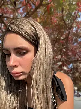 SandraCarter - Suow boobs in public