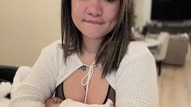 Momgoeswild - SQUUUUUIRT & SHOWER SHOW!