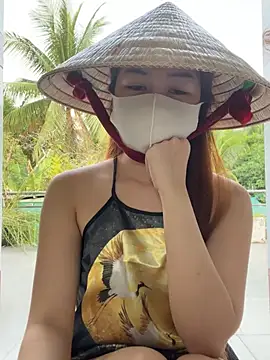 My_Melodyy - Make me pussy cum in public garden 🪴 😈