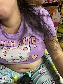 W3tkittty - TOPLESS SUCK DICK DEEPTHROAT SHOW
