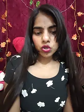 Alisha_Babyy