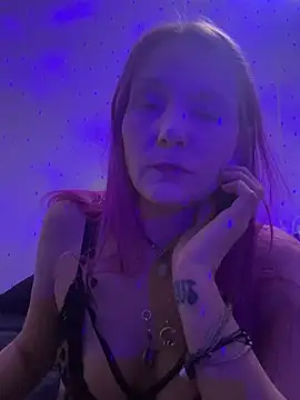 TheAirGoddess - Show us love and convince us to stay