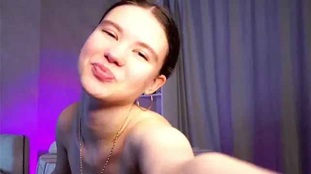 WiloneBoardley - 💕wet tits💕
