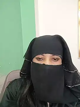 Noorkhatoon - Pussy in dildo