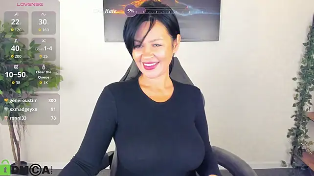 Sara_Devills - bra from hand