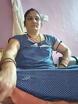 Karishma_bhabi02 - My modal saport please 💔💔💔💔💔