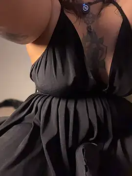 JulianaCastillo - show asshole