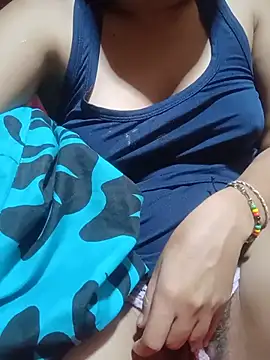 Valeriaswang_Lucas - spit tits