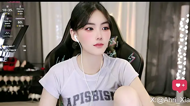 Ahrii_yan - 嗯~~把玩具塞进来吗~~🥵